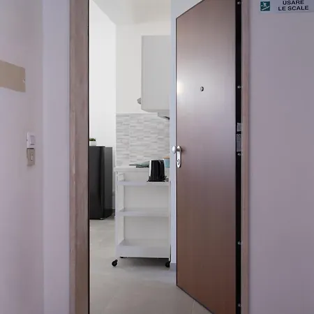 Central Apartment In Mantova Near The Station! Extérieur photo