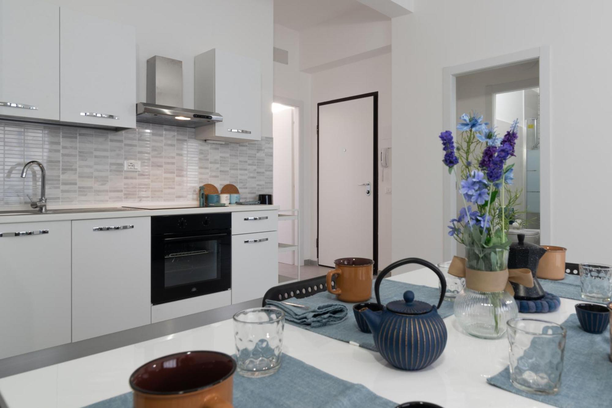 Apartment In Near The Station! *