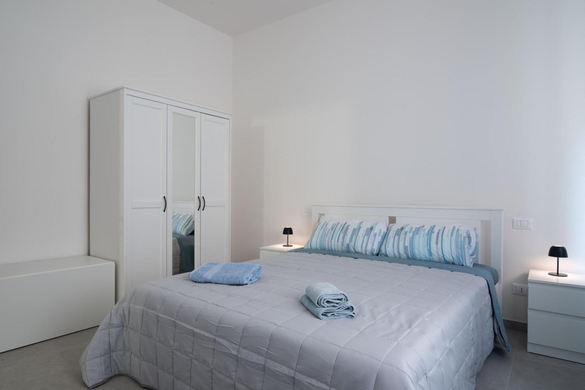 Apartment In Near The Station!