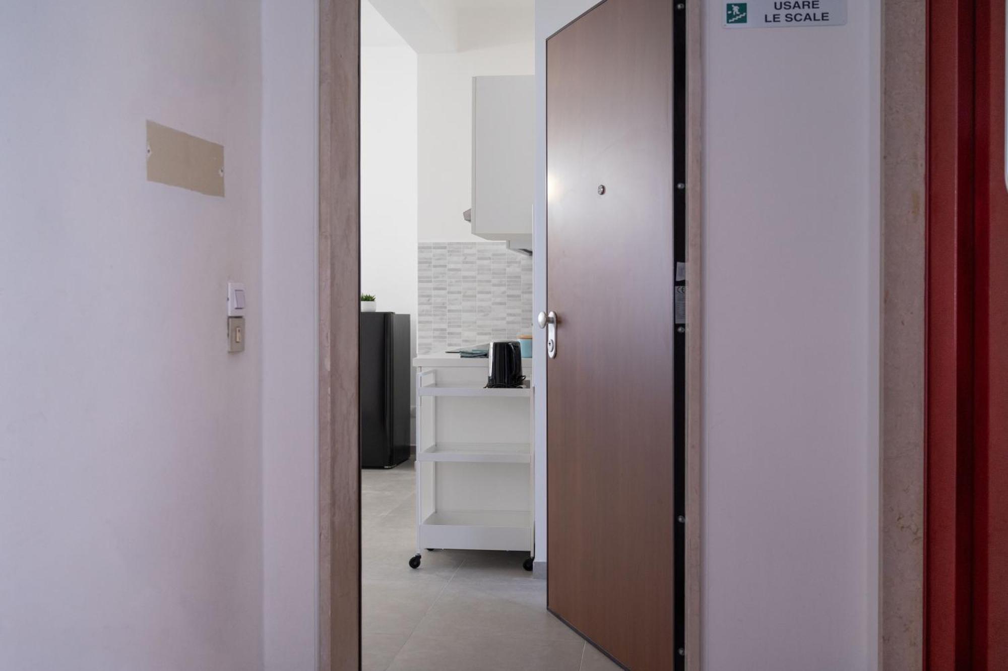 In Near The Station! Apartment